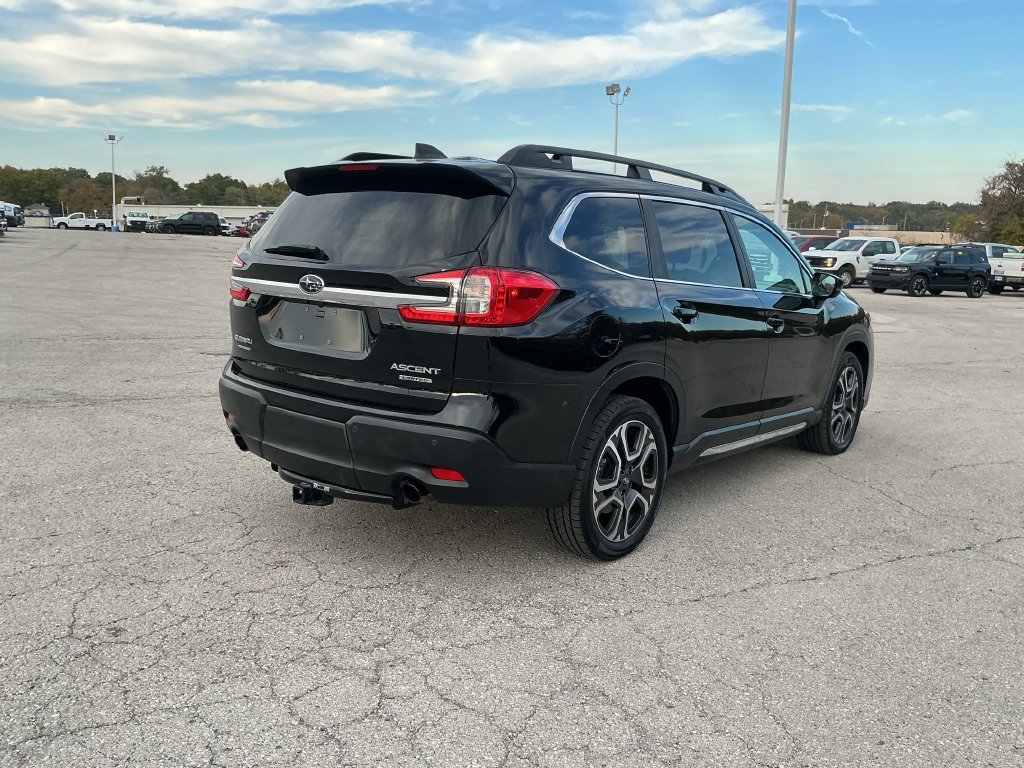 Used 2024 Subaru Outback Limited AWD/4WD image 9