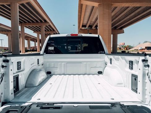 New 2025 Ford F150 Lariat w/ Equipment Group 502A High image 23