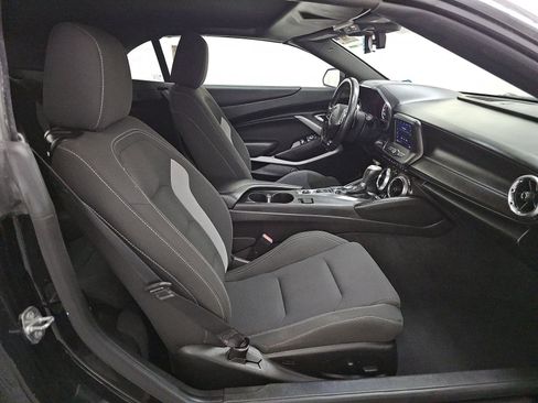Used 2020 Chevrolet Camaro LT image 13