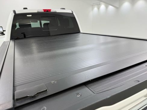 Used 2024 Ford F250 Platinum w/ FX4 Off-Road Package image 7