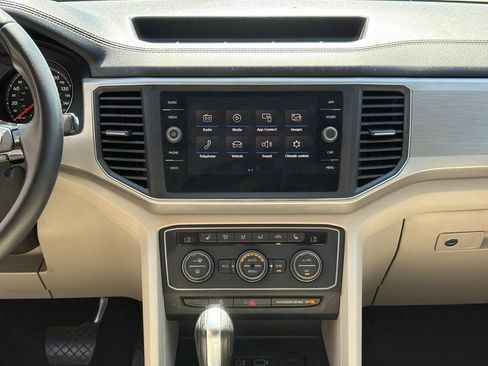 Used 2019 Volkswagen Atlas SE FWD image 13