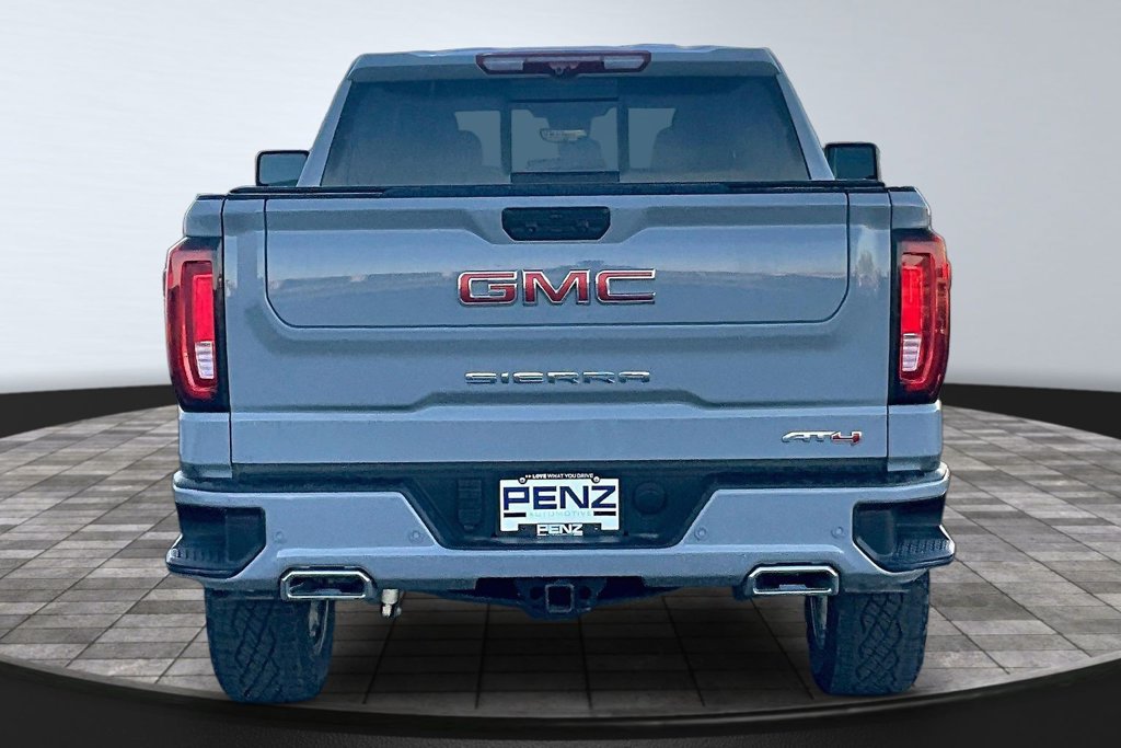 Used 2025 GMC Sierra 1500 AT4 w/ AT4 Premium Package AWD/4WD image 5