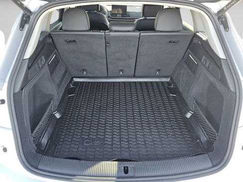 Used 2023 Audi Q5 2.0T Premium w/ Convenience Package image 27