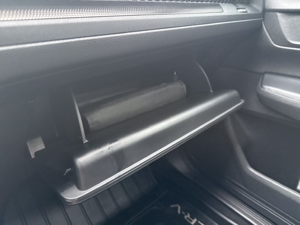 Used 2025 Honda CR-V Sport image 36
