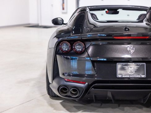 Used 2021 Ferrari 812 GTS RWD image 14