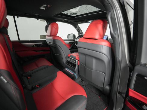New 2025 Lexus LX 700h F Sport image 17