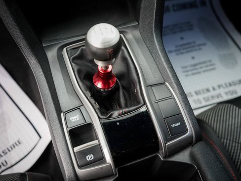 Used 2018 Honda Civic Si image 13