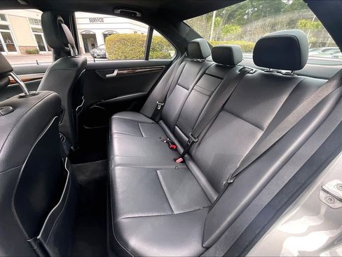 Used 2014 Mercedes-Benz C 250 Sedan image 20