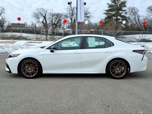 Certified 2023 Toyota Camry SE image 8