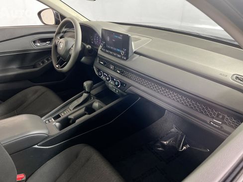 Used 2023 Honda Accord EX image 28