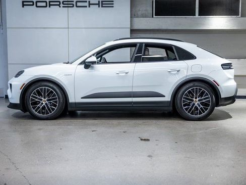 New 2025 Porsche Macan Electric image 2