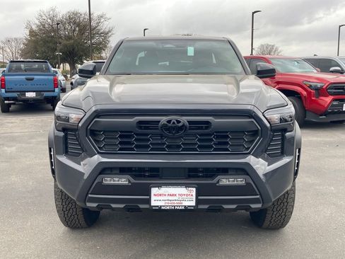 New 2026 Toyota Tacoma TRD Off-Road AWD/4WD image 2