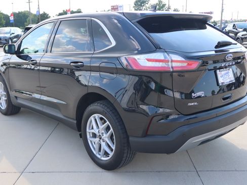 Used 2024 Ford Edge SEL w/ Convenience Package AWD/4WD image 7