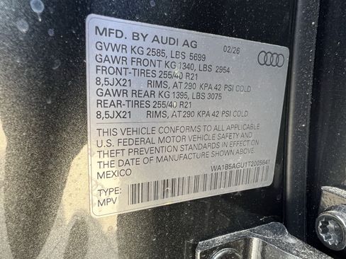 Used 2026 Audi SQ5 Premium Plus AWD/4WD image 37