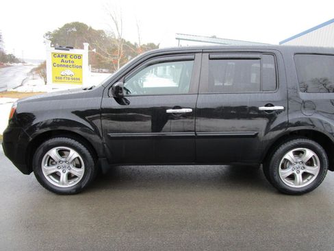 Used 2015 Honda Pilot EX image 2