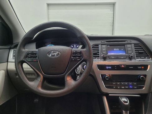 Used 2016 Hyundai Sonata SE image 22