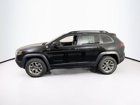 Used 2022 Jeep Cherokee Trailhawk image 8