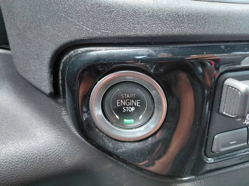 Used 2022 GMC Sierra 1500 Elevation w/ Preferred Package AWD/4WD image 22