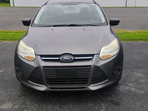 Used 2014 Ford Focus S FWD image 2