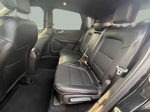 Used 2025 Ford Escape ST-Line Select AWD/4WD image 12