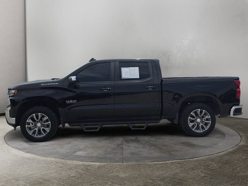 Used 2021 Chevrolet Silverado 1500 LT w/ Texas Edition Plus RWD image 2