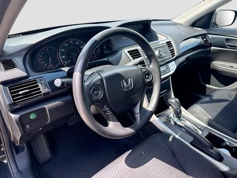 Used 2015 Honda Accord Sport image 9