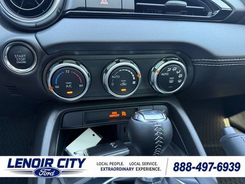 Used 2024 MAZDA MX-5 Miata Grand Touring RWD image 26