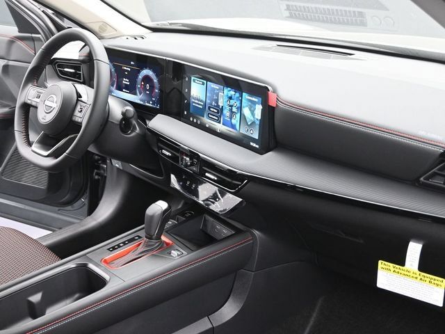 New 2026 Nissan Kicks SR FWD image 35