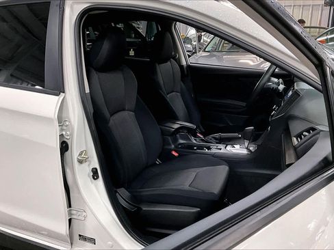 Used 2021 Subaru Crosstrek 2.0i AWD/4WD image 9