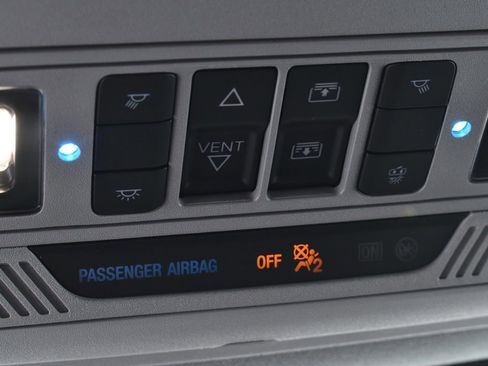 Used 2022 Ford Explorer XLT w/ Equipment Group 202A image 37