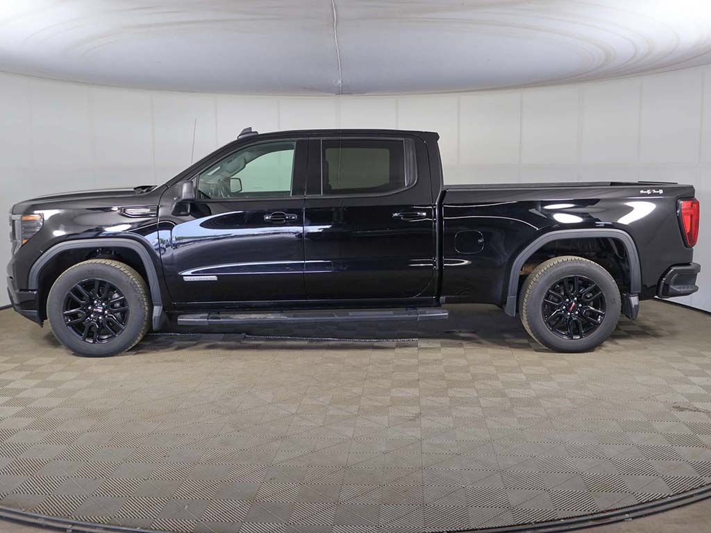 Used 2024 GMC Sierra 1500 Elevation AWD/4WD image 11