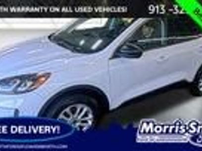 Used 2022 Ford Escape SE