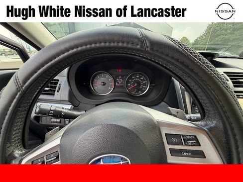 Used 2014 Subaru Crosstrek 2.0i Limited AWD/4WD image 10