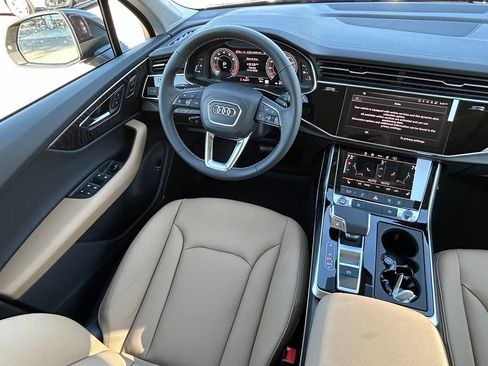 New 2026 Audi Q7 2.0T Premium AWD/4WD image 9