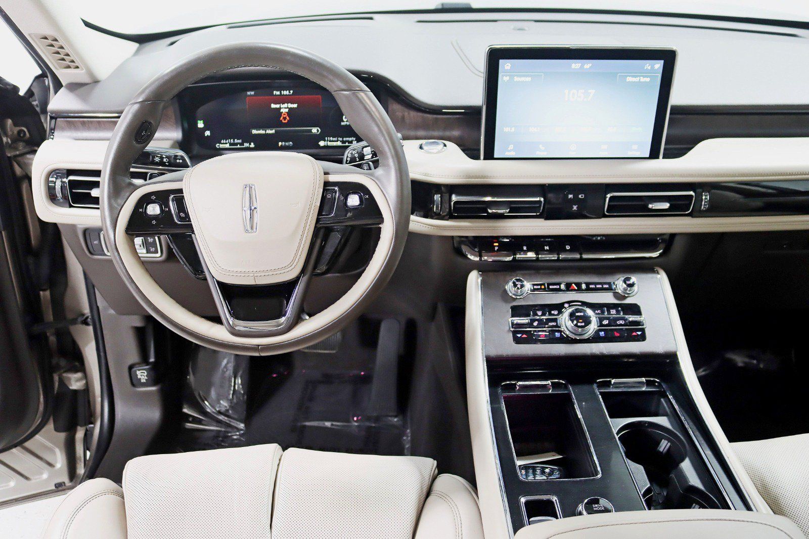 Used 2020 Lincoln Aviator Reserve w/ Equipment Group 202A AWD/4WD image 14