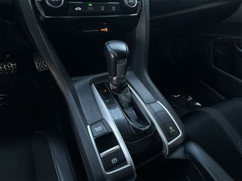 Used 2021 Honda Civic Sport image 32