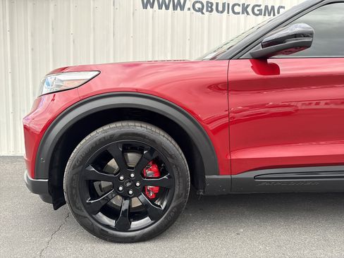 Used 2020 Ford Explorer ST w/ ST High-Performance Pack image 4