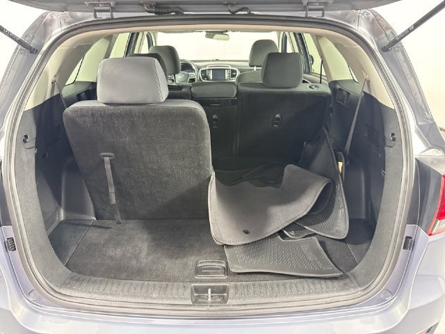 Used 2020 Kia Sorento LX AWD/4WD image 33