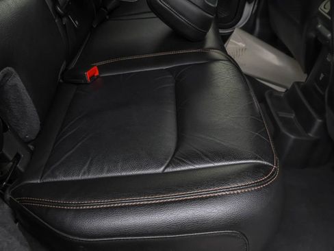 Used 2021 Jeep Wrangler Unlimited Rubicon w/ Trailer Tow Package image 32