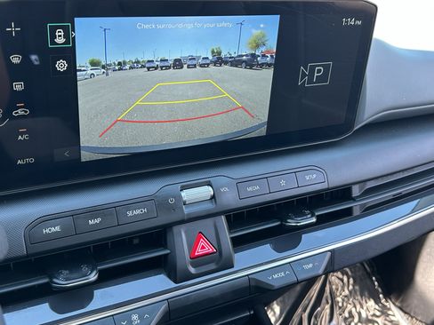 Used 2025 Kia K4 EX image 28