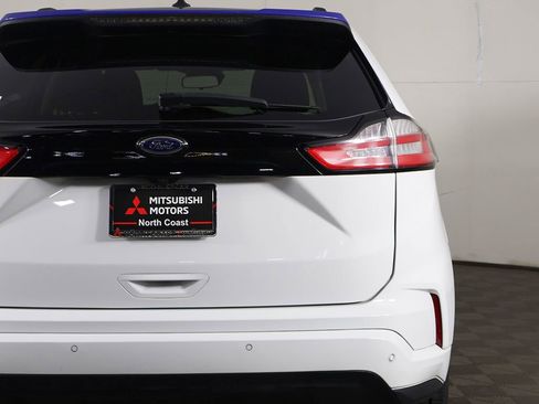 Used 2024 Ford Edge SE w/ Black Appearance Package AWD/4WD image 13