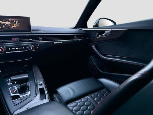 Used 2018 Audi RS 5 w/ Dynamic Package image 35