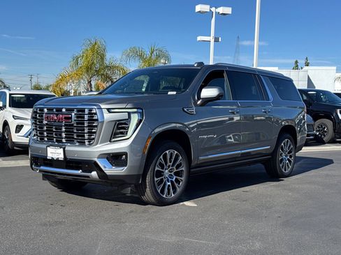 New 2026 GMC Yukon XL Denali image 4