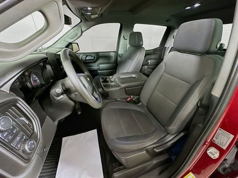 Used 2019 Chevrolet Silverado 1500 Custom w/ Custom Value Package image 20