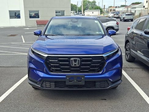 Used 2025 Honda CR-V EX image 2