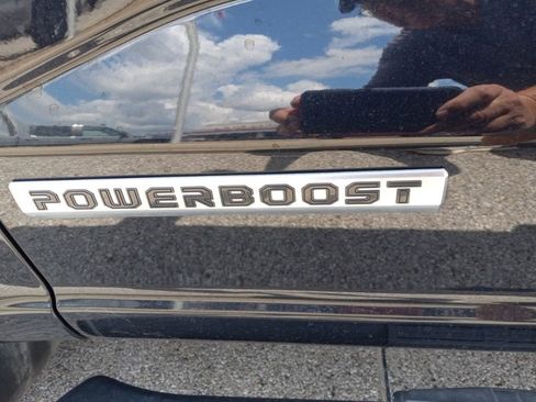 Used 2022 Ford F150 XLT image 36