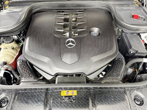 Used 2020 Mercedes-Benz GLS 580 4MATIC image 41