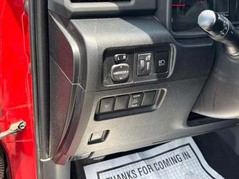 Used 2021 Toyota 4Runner SR5 AWD/4WD image 8