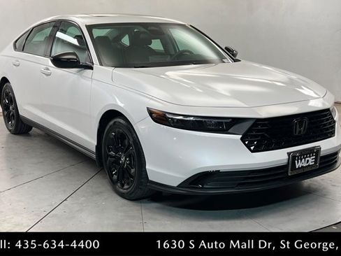 Used 2025 Honda Accord SE image 8
