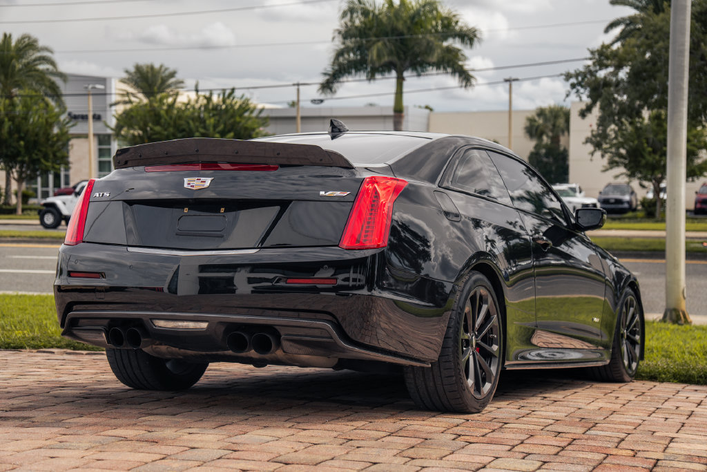 Used 2017 Cadillac ATS V w/ Carbon Black Package RWD image 5
